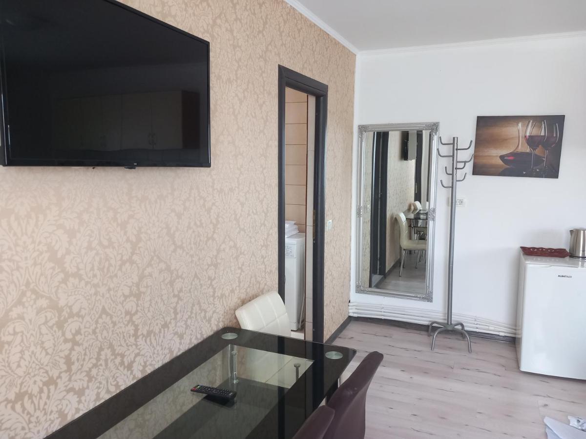 Târgu Jiu Vila Davison מראה חיצוני תמונה