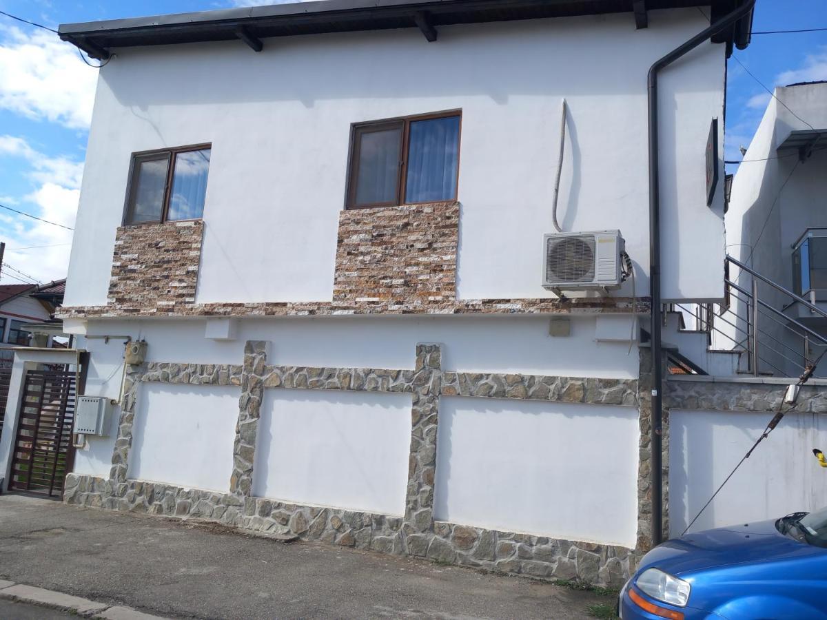 Târgu Jiu Vila Davison מראה חיצוני תמונה
